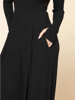 Elegant Black Long Sleeve jumpsuit with Pockets